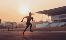 爱游戏直播-雷恩波利努力抵抗不敌，遭遇惨败，雷恩vs波尔多预测