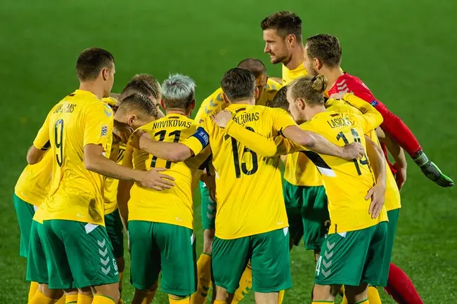 保加利亚队惊险击败立陶宛,卫冕希望重现 保加利亚队惊险击败立陶宛,卫冕希望重现