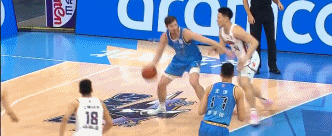 包含活塞大胜雄狮,霍华德空砍分的词条 包含活塞大胜雄狮,霍华德空砍分的词条