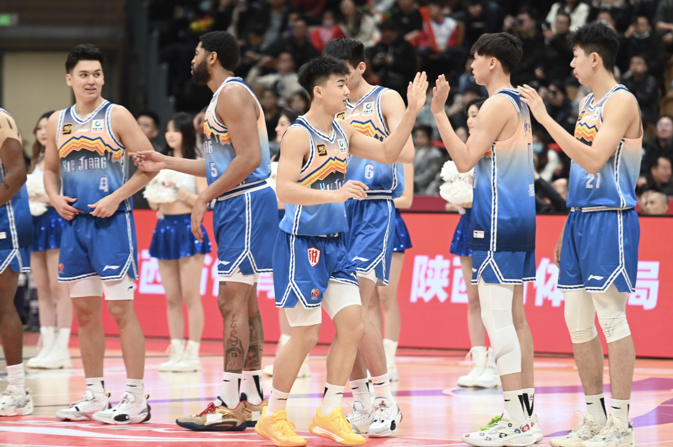 湖南男篮客场完胜辽宁队,力挫强敌的简单介绍 湖南男篮客场完胜辽宁队,力挫强敌的简单介绍