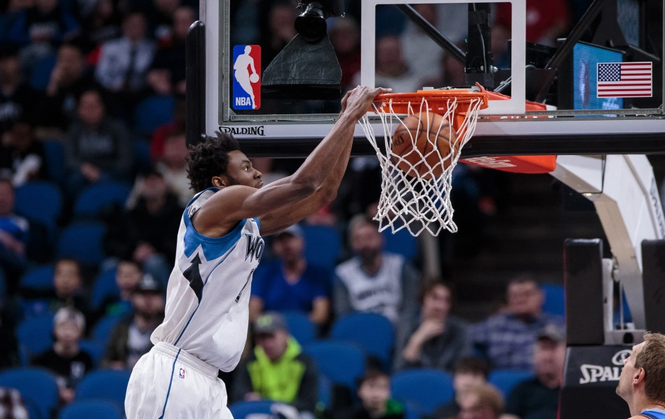 小牛擒下活塞，终结三连败